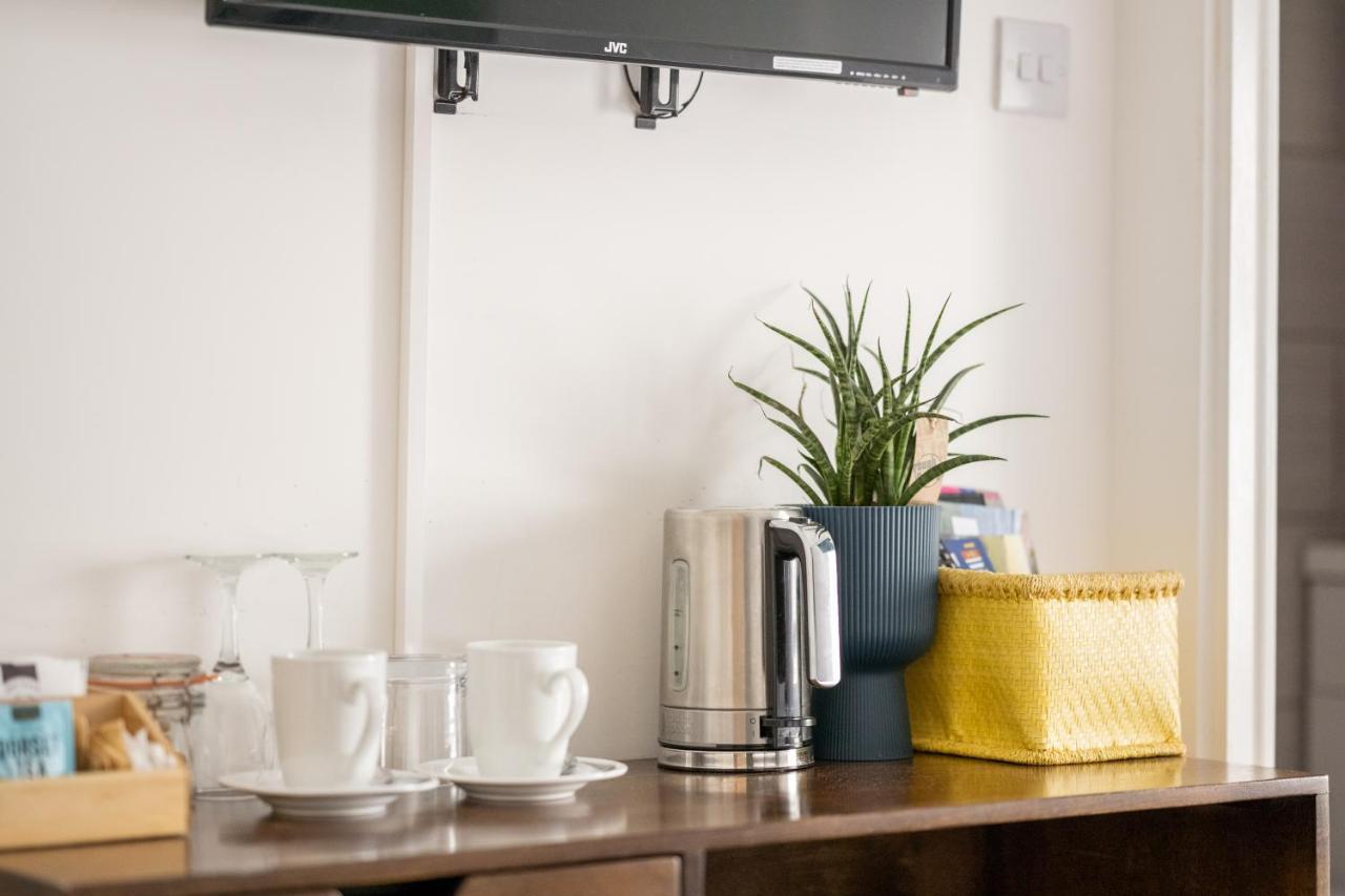 Lyme Townhouse Bed and breakfast 3*