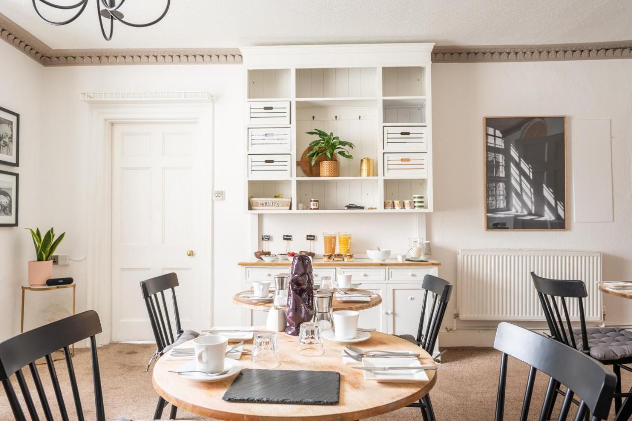 Lyme Townhouse Bed and breakfast 3*